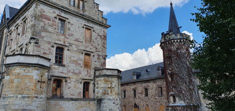 Schloss_Reinhardsbrunn_09.jpg