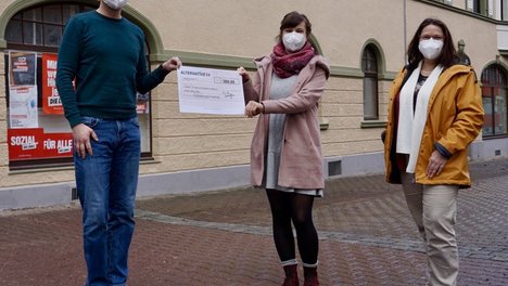 Spende_Alternative_54_Frauenhaus_210315.jpg